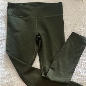Fabletics Forest Green 3/4 Leggings